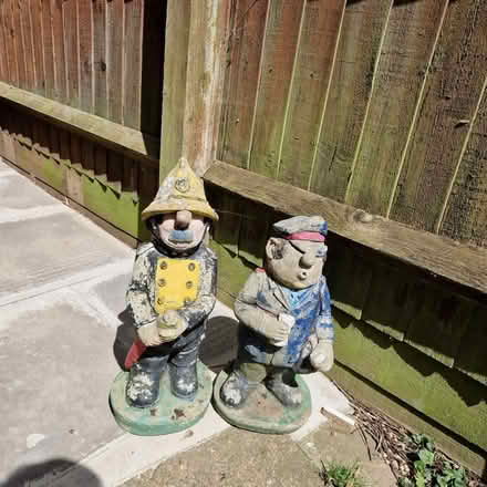 Photo of free Garden Ornaments (Southam CV47) #1