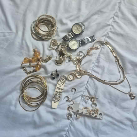 Photo of free Ladies jewelleries (Boggart hill LS14) #2