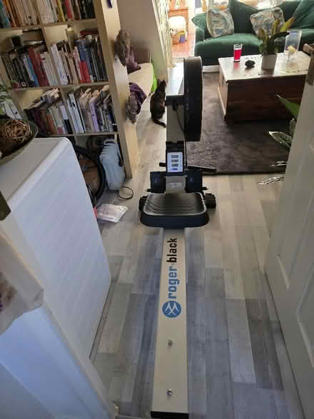 Photo of free Bundle – Rowing Machine + Metal Stand (Collection Only) (Warden Hill LU2) #4