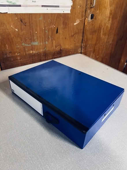 Photo of Box files (A4) (Warden Hill GL51) #1