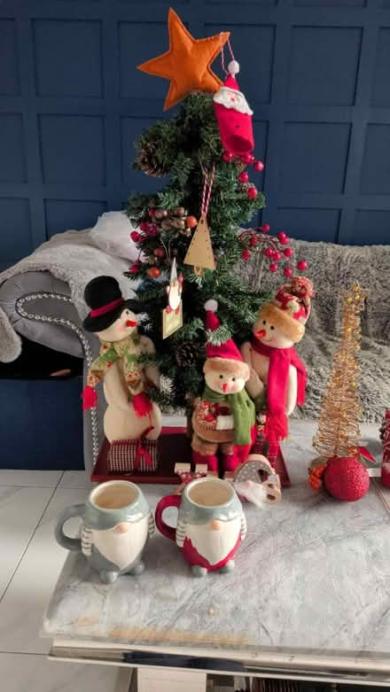 Photo of free Small Christmas Tree Bundle (TN25) #4