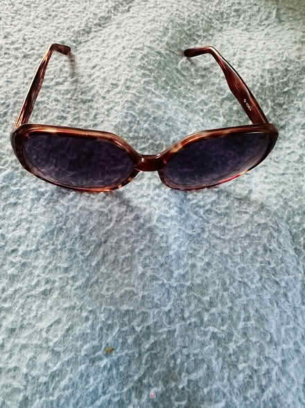 Photo of free Sun Glasses (Heritage District, Sunnyvale) #1