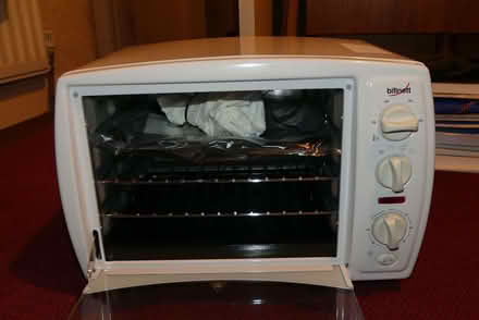 Photo of free Small oven (Downley HP13) #2