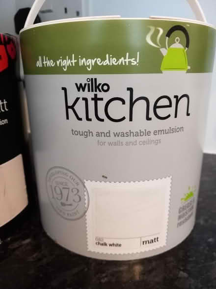 Photo of free 5x full tins paint (4x Ivory Tusk & 1x Chalk White kitchen (Shirley SO15) #3