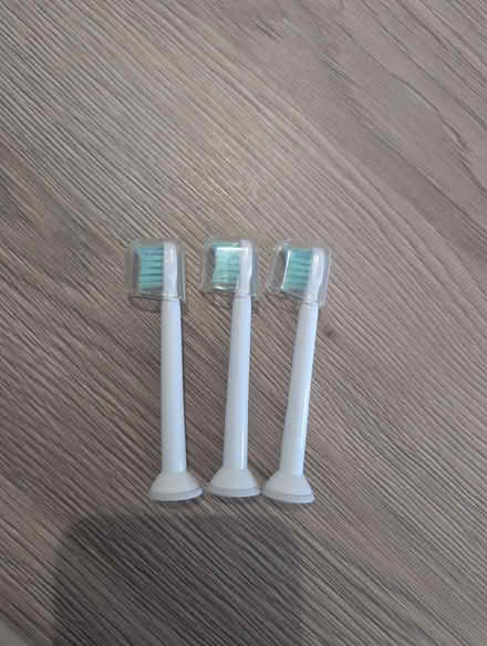 Photo of free Electric toothbrush heads (Arlesey SG15) #1