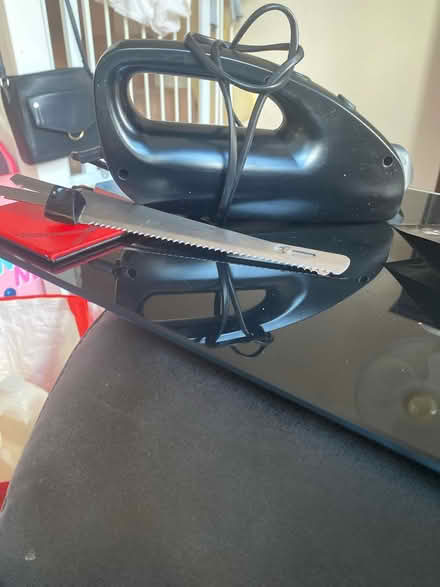 Photo of free Electric knife (Wigmore LU2) #1