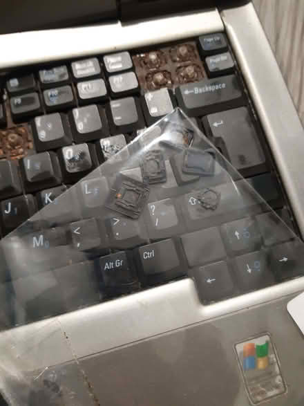 Photo of free DELL Latitude D505 vintage laptop for TLC/collector(damaged) (Gilmerton EH17) #4
