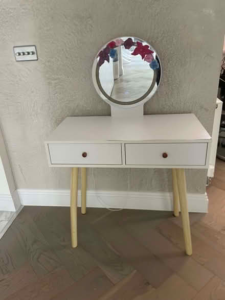 Photo of free mini kids dresser led mirror (Hinchley Wood KT10) #3