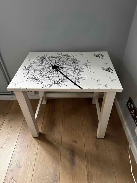 Photo of free White dandelion table and stool (E14 Bow Common nr Poplar) #2