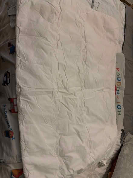 Photo of free Toddler bed/cot bed duvet (Billericay CM12) #1