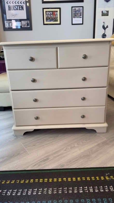 Photo of free White leather sofa (Frimley Green GU16) #2
