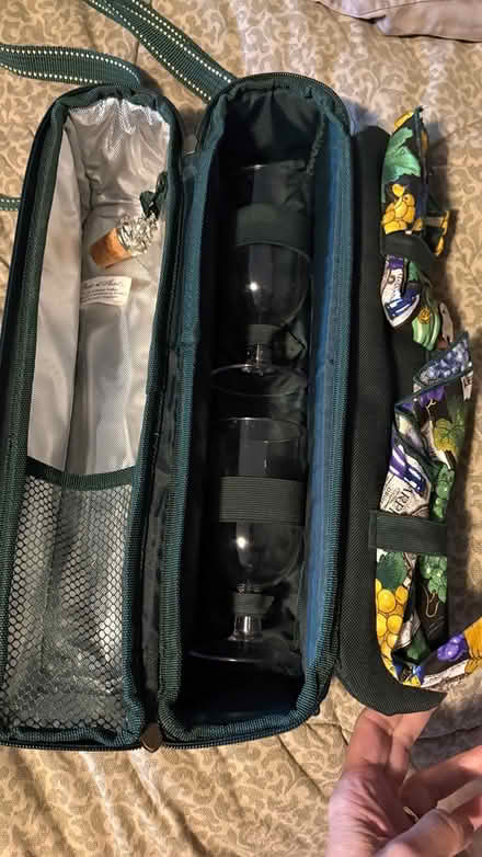 Photo of free Picnic bottle bag (Arlington) #1