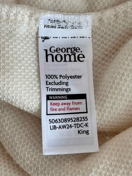Photo of free Teddy bear fitted bed sheet used, - king size (Sandylands LA3) #2