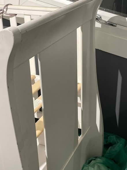 Photo of free Used baby cot with draw (Stoke Newington N16) #3