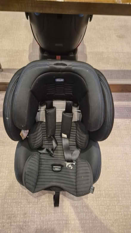 Photo of free Car seat (Kew Bridge Road) #1