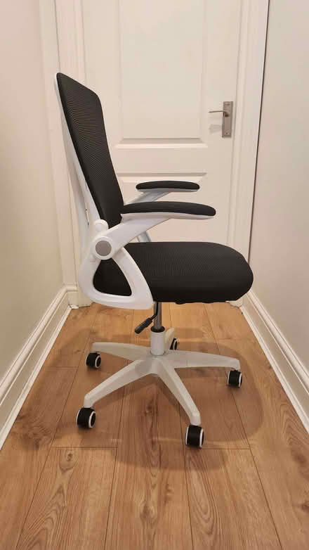 Photo of free Desk Chair (East Finchley N2) #4