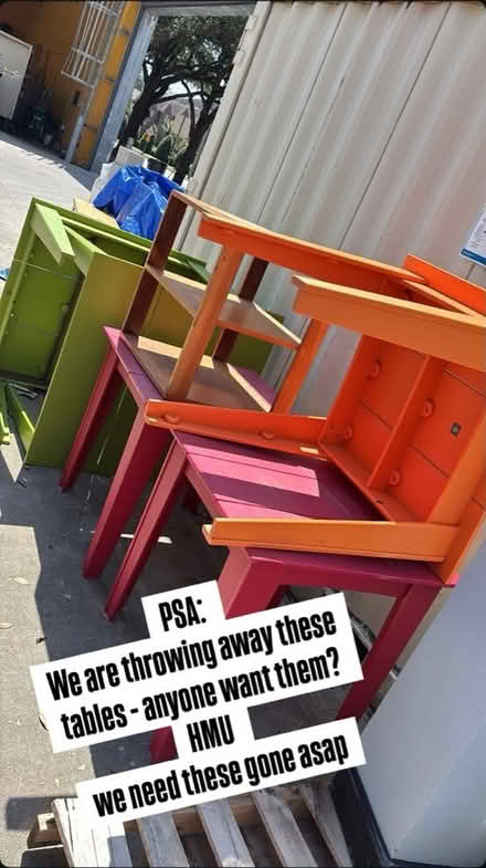 Photo of free tables (Montrose) #1