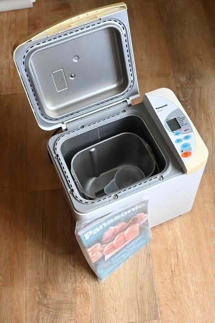 Photo of free Panasonic Breadmaker (Wistow) #2