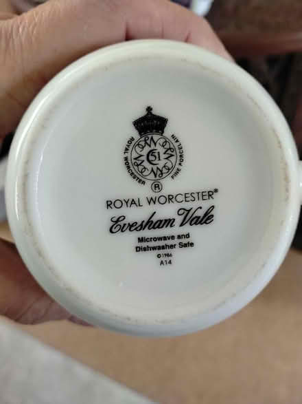 Photo of free Set of 4 mugs (Church End MK43) #2