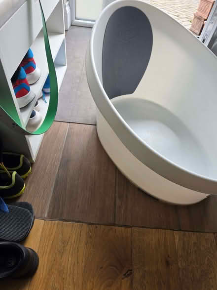 Photo of free Baby bath (Barkingside IG2) #2