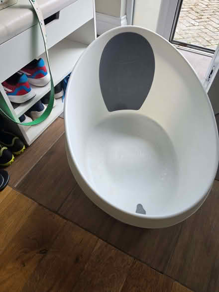 Photo of free Baby bath (Barkingside IG2) #1