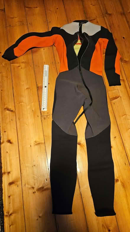 Photo of free Wetsuit (Caversham RG4) #2