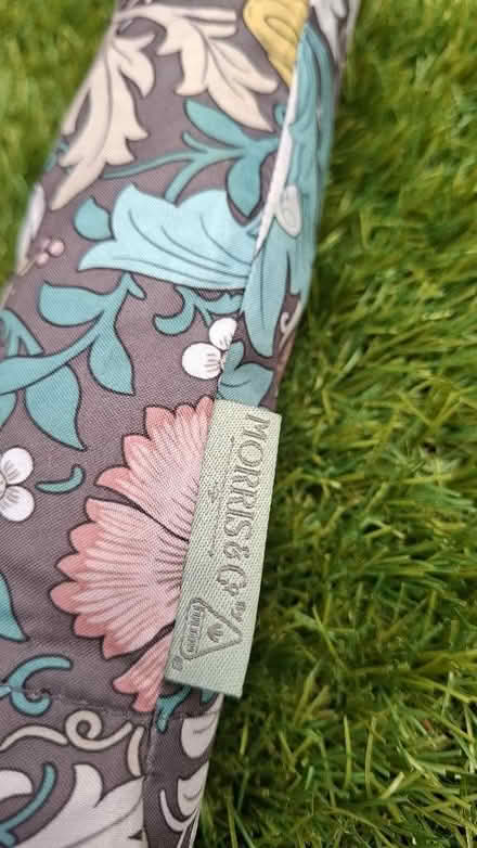 Photo of free Compact William Morris print umbrella (Boughton Monchelsea ME17) #4