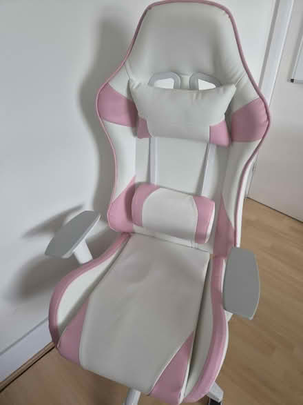 Photo of free Gaming chair (BR6) #1