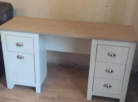 Photo of free Desk between two drawers (AL2 park street) #1