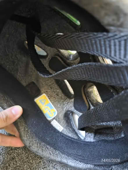 Photo of free Kids helmet #2 (LE19 Enderby) #3
