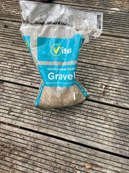 Photo of free 1/3 bag of horticultural gravel (SE153BS) #1