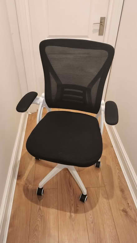 Photo of free Desk Chair (East Finchley N2) #1