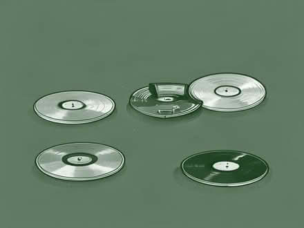 Photo of cd`s,,records and dvds (Woodham DL5) #1