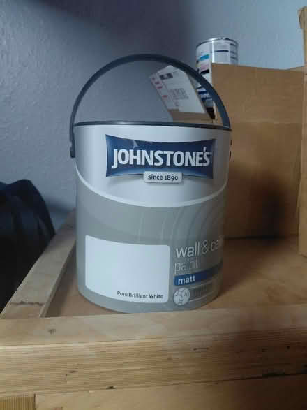 Photo of free Brilliant White Paint (Rowner PO13) #1