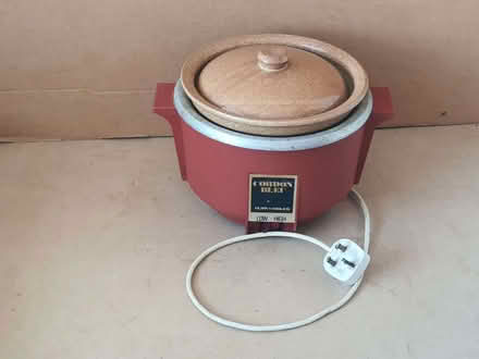 Photo of free Slow cooker (Cleveleys FY5) #1