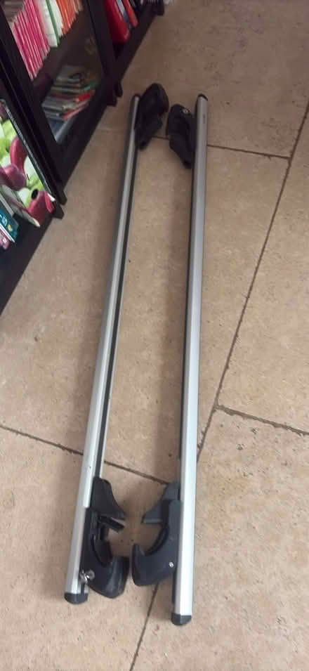 Photo of free Car roof bars (Checkendon RG8) #1