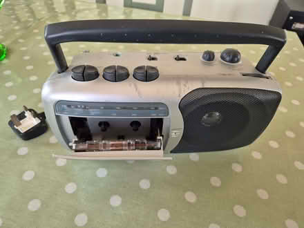 Photo of free 1990s Philips Portable Cassette/Radio partly working. (West End LA3) #2