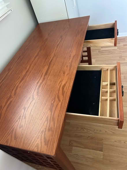 Photo of free desk (Carol Stream Il) #2