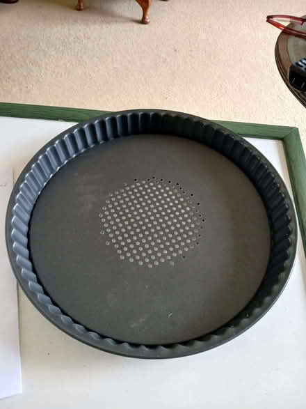 Photo of free Loose bottom flan tin (Minster Lovell OX29) #1