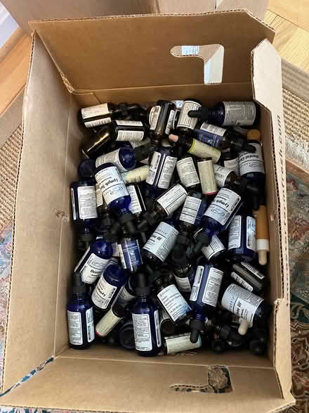 Photo of free Dropper Bottles - assorted sizes (E Falls Church-Langston Blvd) #1