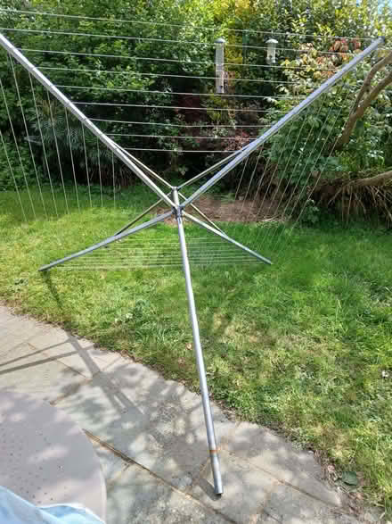 Photo of free Whirlygig washing line (Haywards Heath RH16) #2