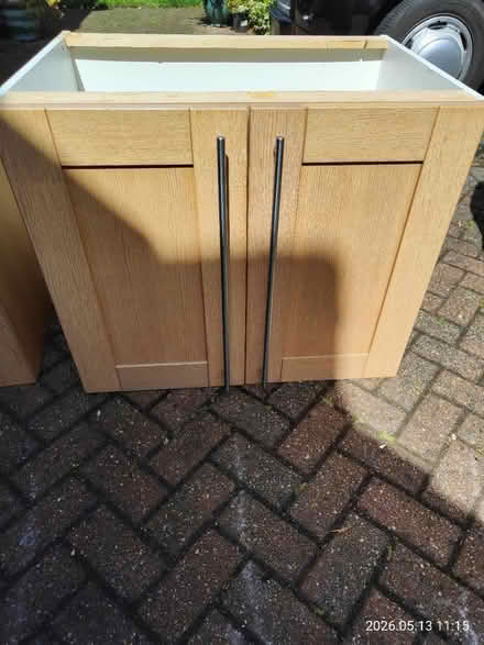 Photo of free Kitchen cabinet oaks (Hampton TW12) #3