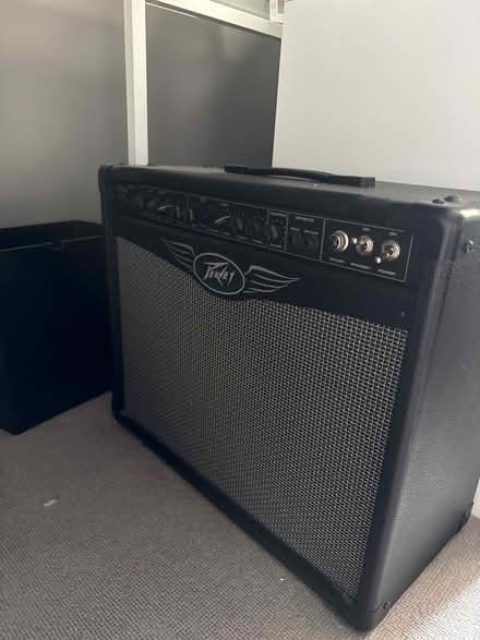 Photo of free Peavey valve amp (Battersea sw11) #1