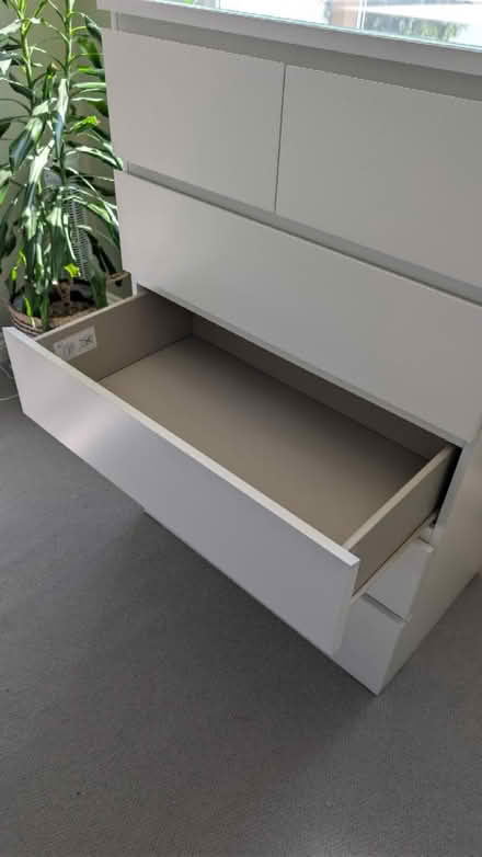 Photo of free IKEA 6 drawer tallboy (E10) #4
