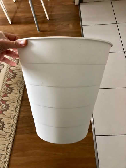 Photo of free White waste paper bin (SE13 Deptford) #1