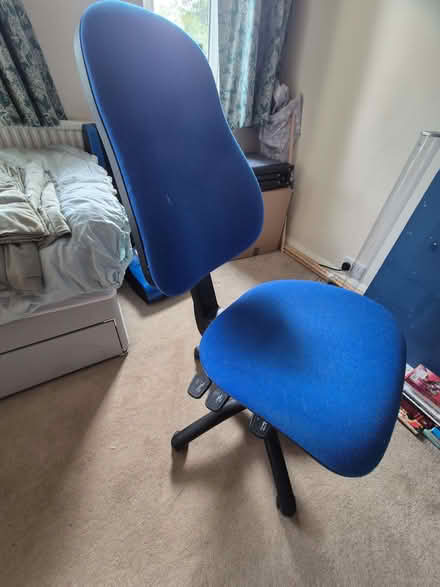Photo of free 2 office chairs (Bradbourne Lakes TN13) #4
