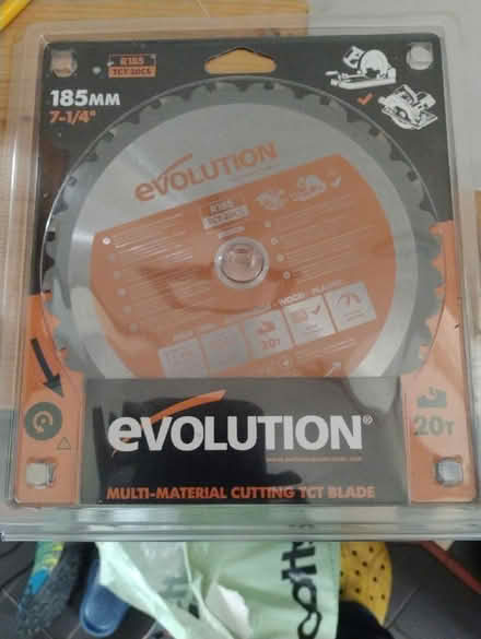 Photo of free Circular saw blade (Dumbarton road La13bx) #1
