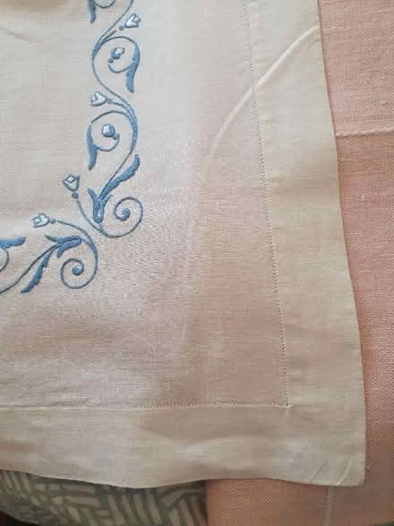 Photo of free Vintage linen table cloth (Pipers Ash CH2) #3