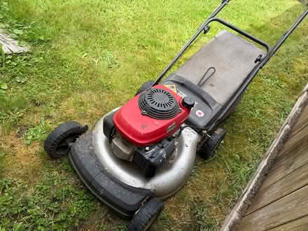Photo of free Lawn mower (Tukwila off of macadam rd s) #1