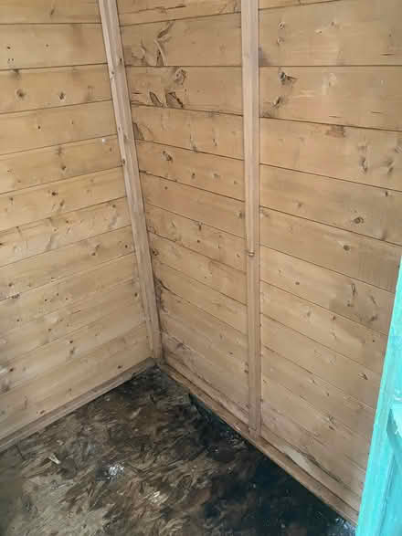 Photo of free Garden shed (S6 near Malin Bridge) #4